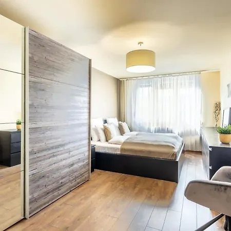 Cozy Quiet Apartment With A Balcony Budapest Exterior photo